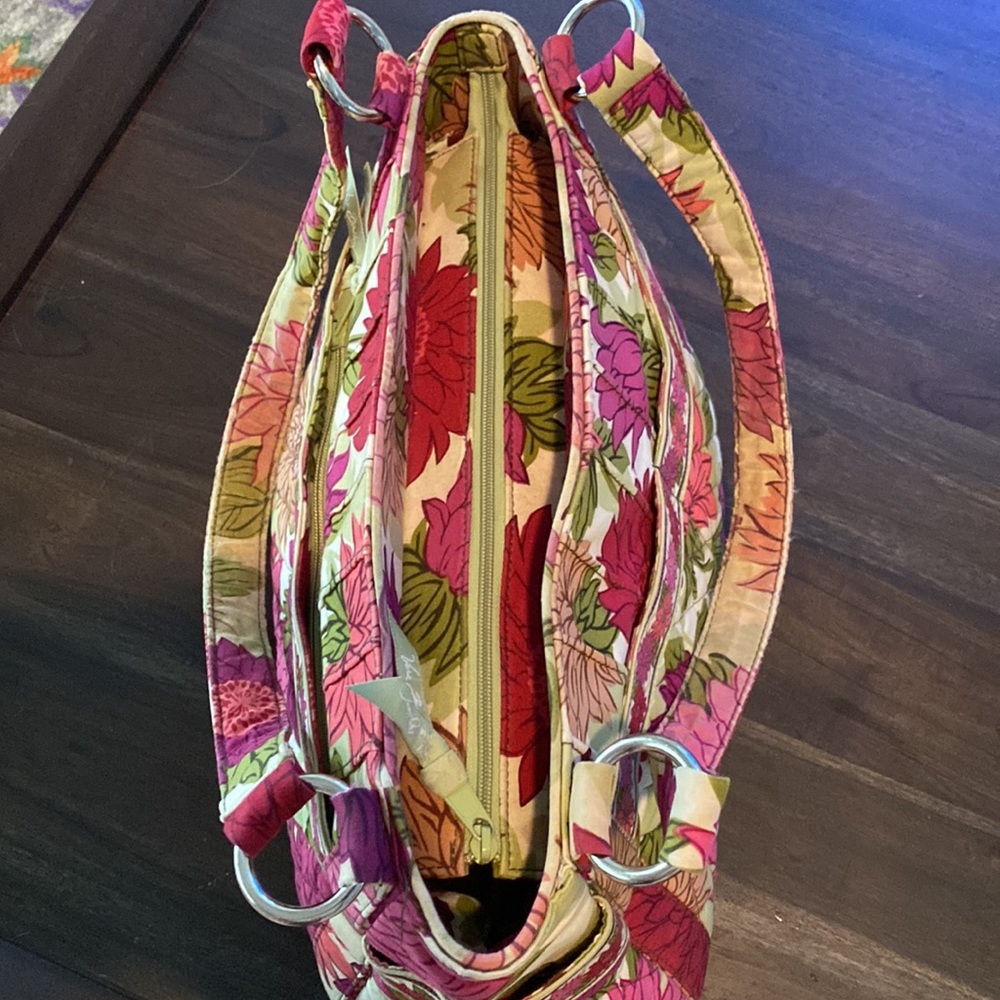 Vera Bradley Retired Pattern Hello Dahlia Quilted Shoulder Tote Satchel Handbag - Picture 4 of 12